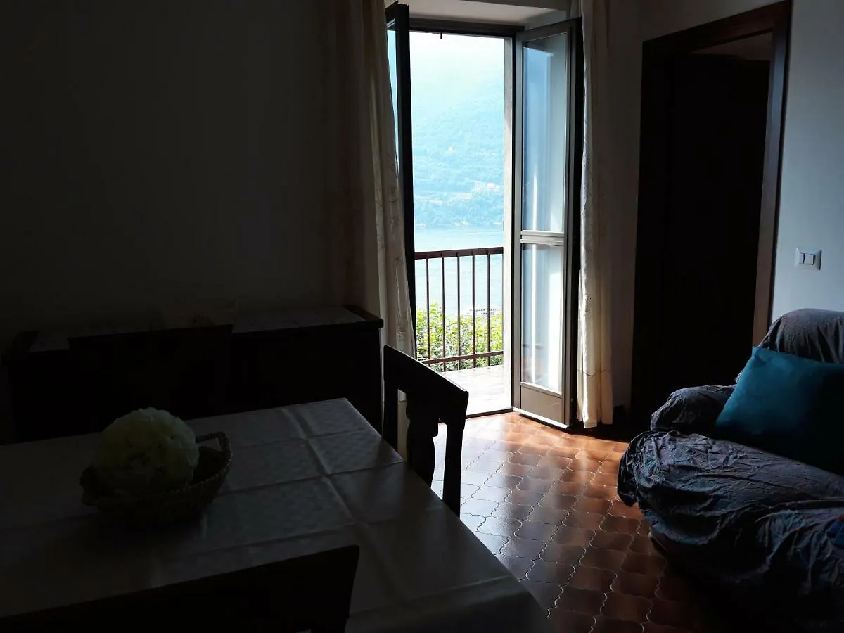 Ca Sassello Villa Carate Urio